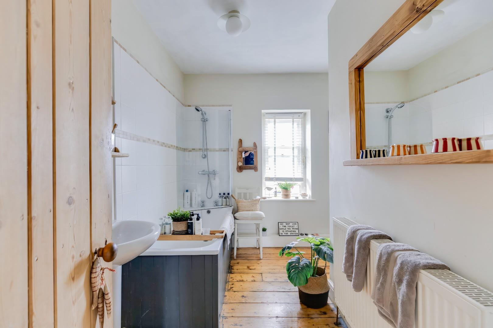 Windways, Llanbethery, Vale Of Glamorgan, CF62 3AN